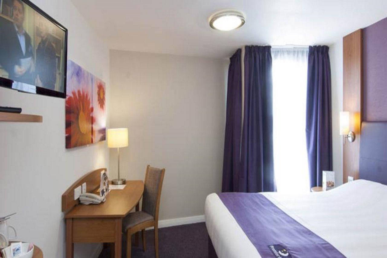 Premier Inn Lichfield North East Εξωτερικό φωτογραφία